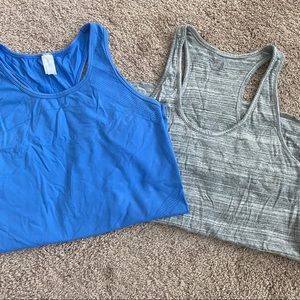 !SALE! Bundle of 2 Gap Exercise Tank Tops